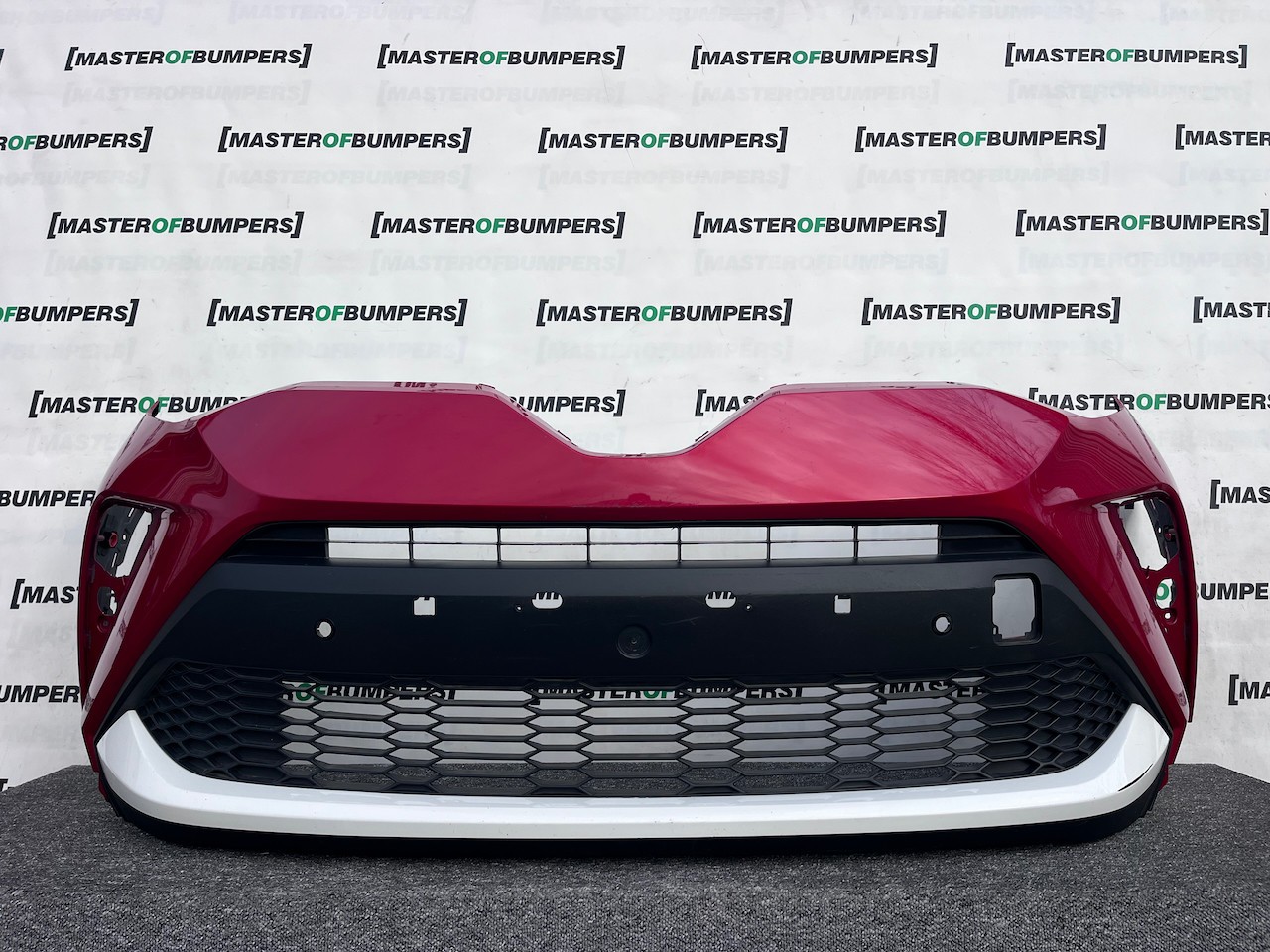 Toyota C-hr Chr Mk1 Lift 2021-2023 Front Bumper 6 Pdc Genuine [t579]