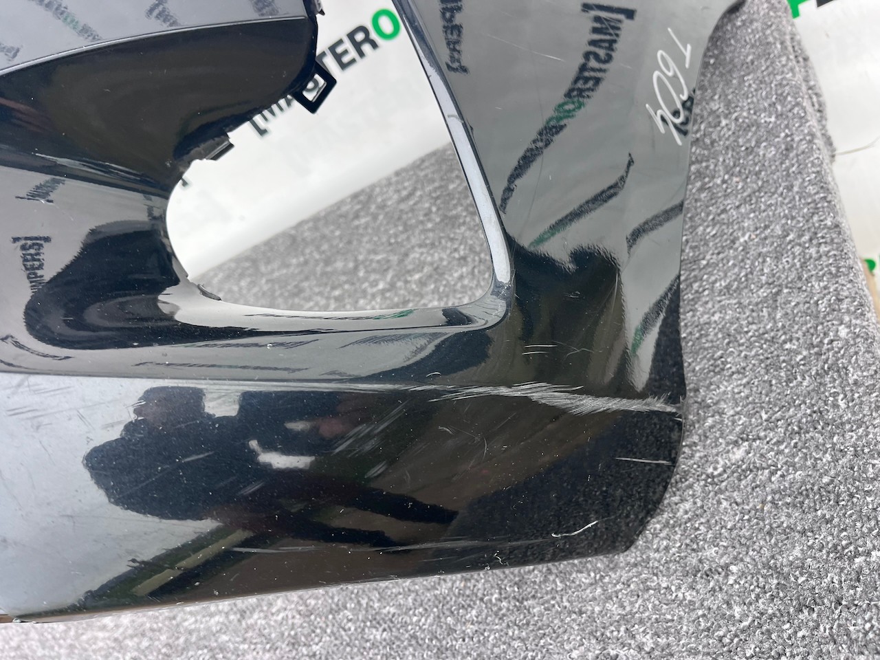 Toyota Yaris Mk3 Lift Hatchback 2017-2020 Front Bumper Black Genuine [t604]