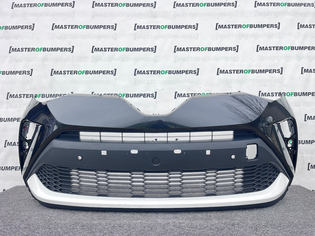 Toyota C-hr Chr Mk1 Lift 2021-2023 Front Bumper 6 Pdc Genuine [t591]