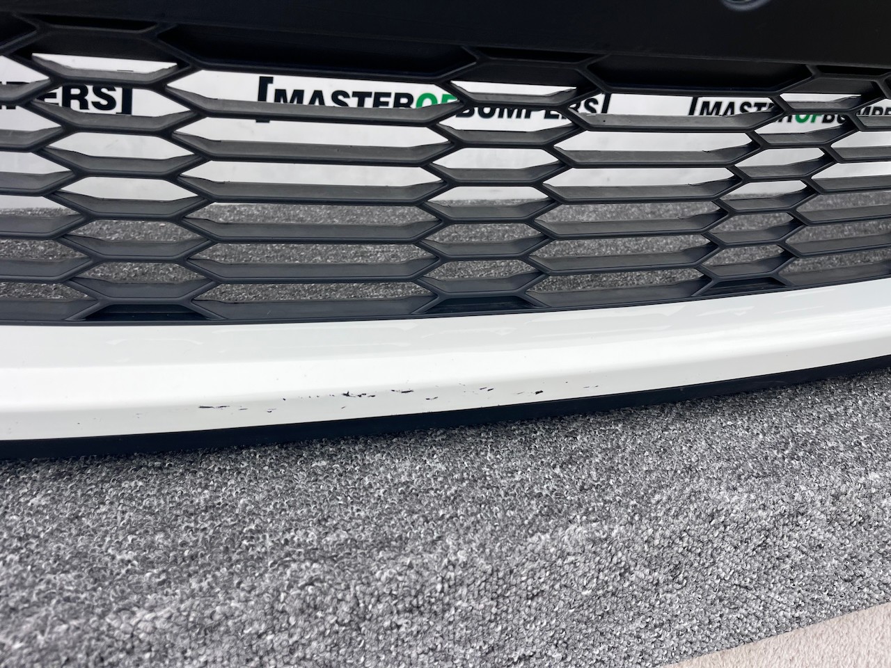 Toyota C-hr Chr Mk1 Lift 2021-2023 Front Bumper 6 Pdc Genuine [t591]