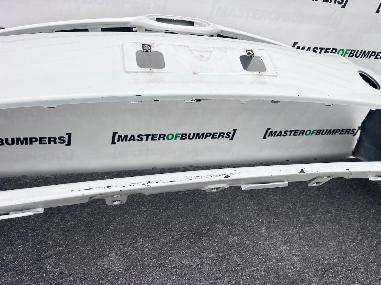 Toyota Auris V-matic Sr Lift Hatchback 2009-2012 Front Bumper Genuine [t546]