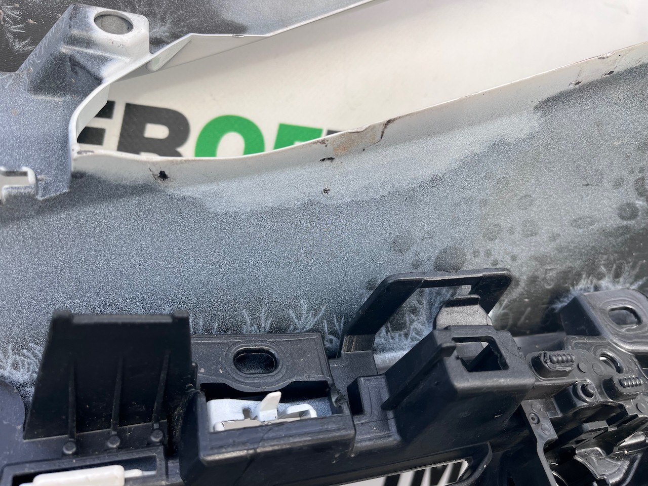 Toyota Corolla Hybrid Vvt Touring 2019-2023 Front Bumper 6 Pdc Genuine [t607]