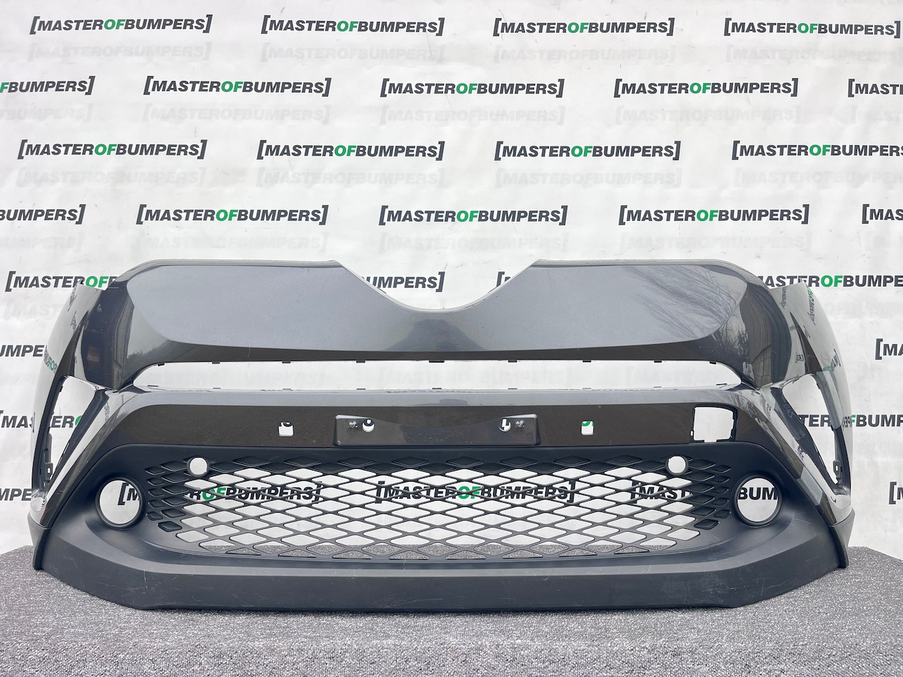 Toyota C-hr Chr Excel Dynamic 2016-2020 Front Bumper No Pdc Genuine [t596]
