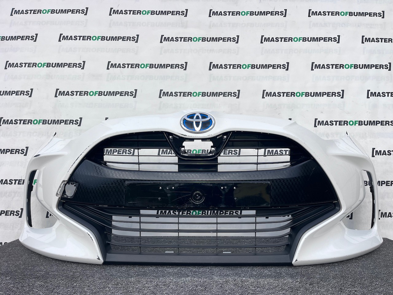 Toyota Yaris Style Xp210 Hatchback 2020-2025 Front Bumper White Genuine [t613]