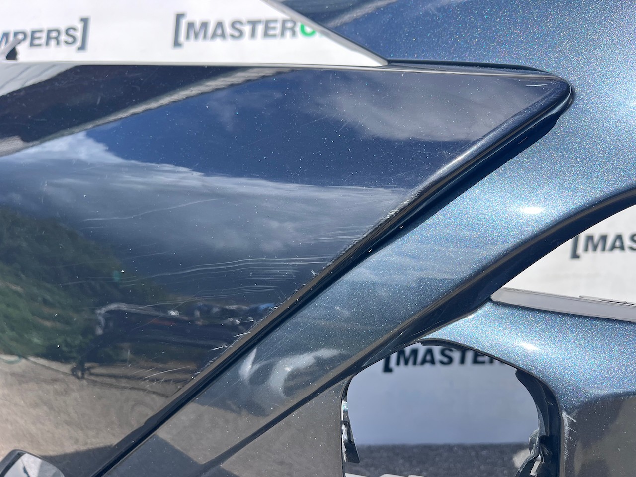 Toyota Aygo Style Trend Hatchback 2014-2017 Front Bumper Genuine [t629]