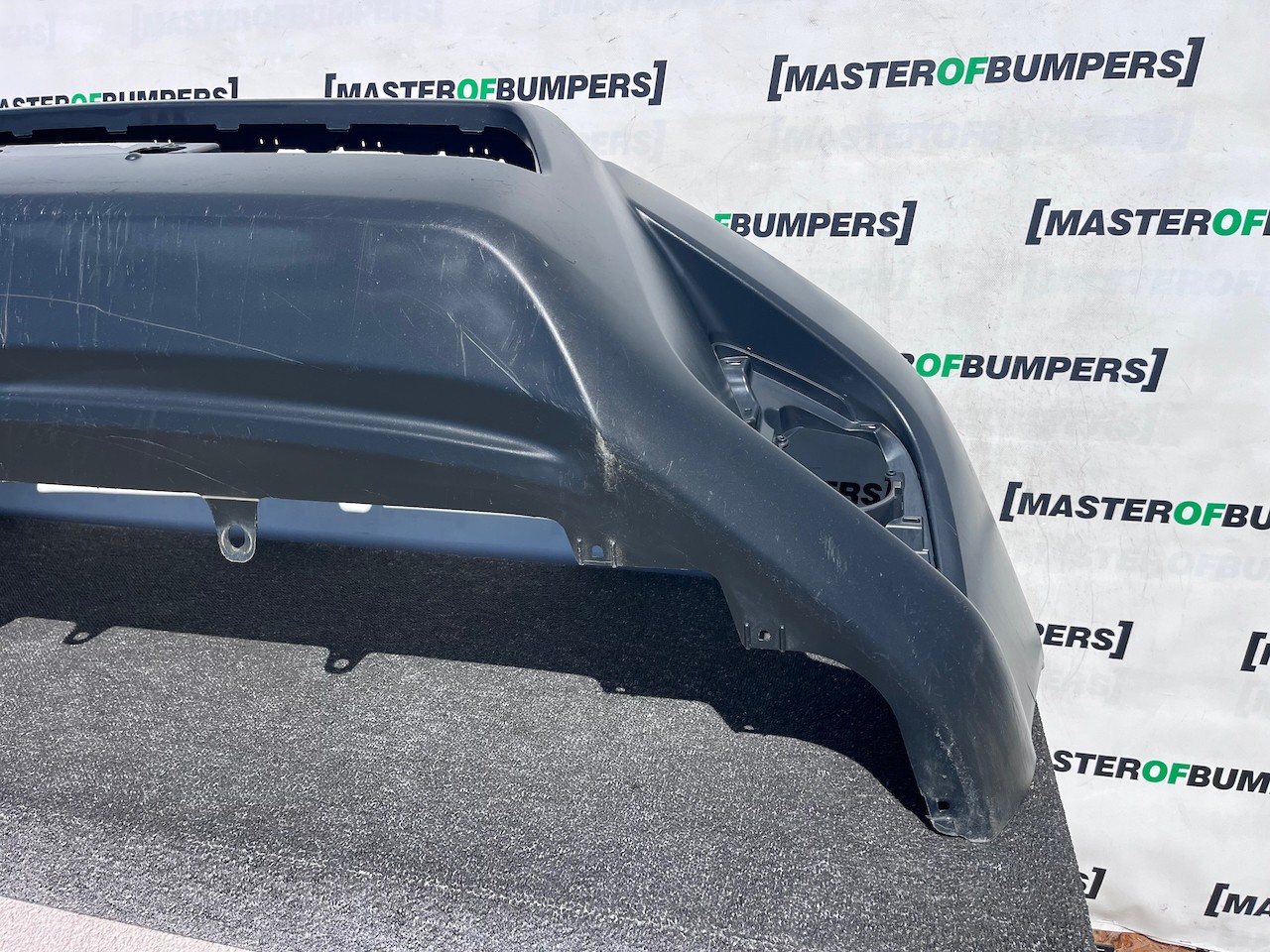 Toyota Hilux Double Cab Pickup Mk8 2016-2020 Front Bumper Texture Genuine [t643]