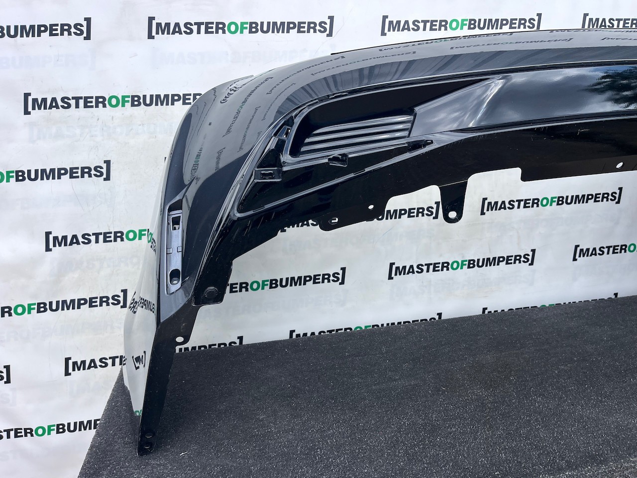 Toyota Corolla Hybrid Vvt Touring 2019-2023 Rear Bumper No Pdc Genuine [t653]