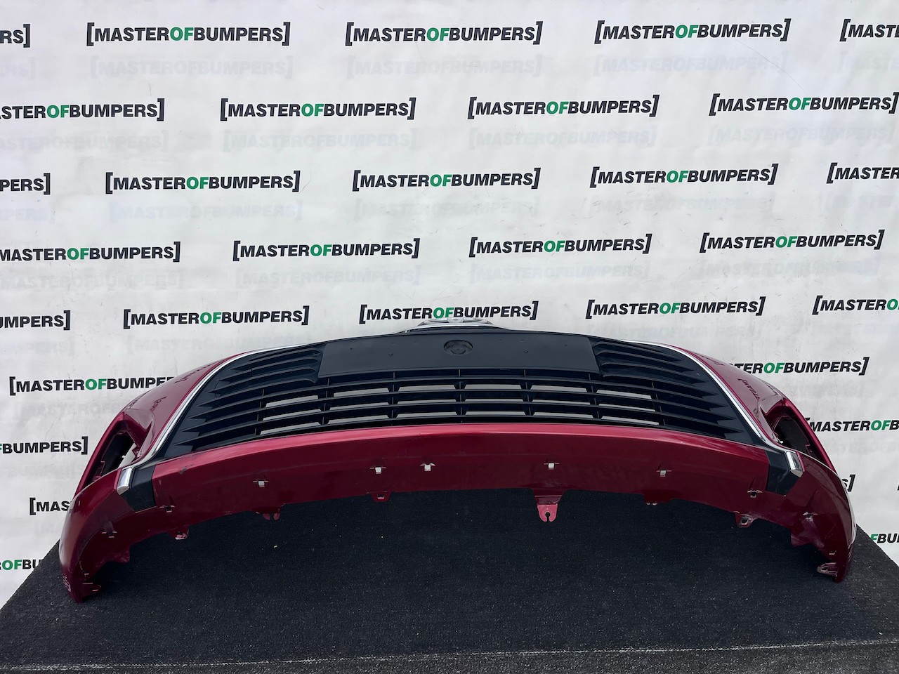 Toyota Yaris Hybrid Mk3 Hatchback 2014-2017 Front Bumper Genuine [t661]