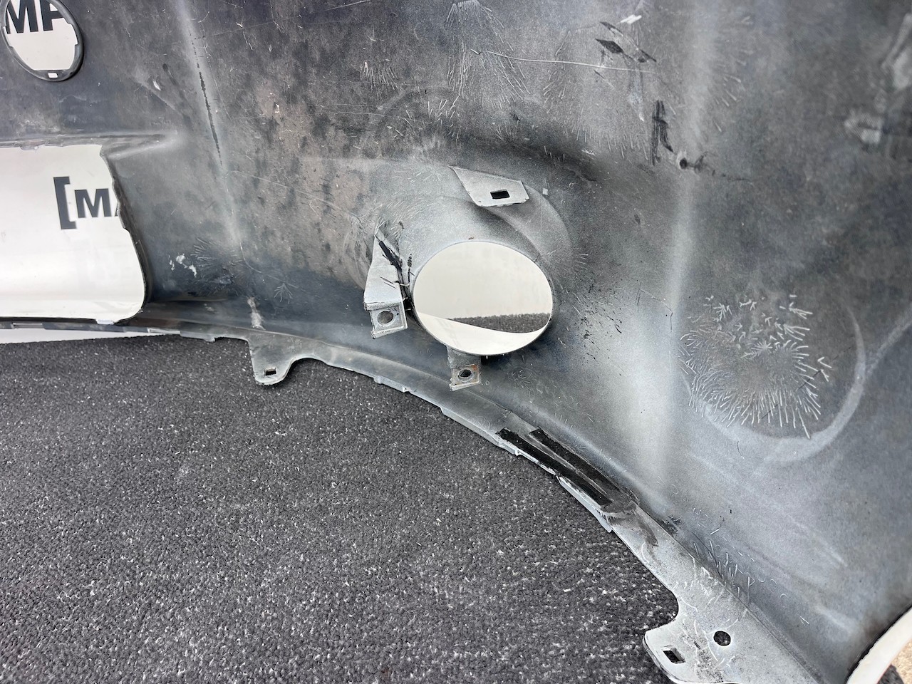 Toyota Auris V-matic Mk2 Hatchback 2010-2012 Front Bumper No Pdc Genuine [t546]