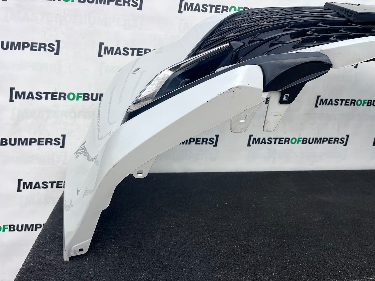 Toyota Corolla Design Hybrid Estate 2024-2026 Front Bumper 4 Pdc Genuine [t663]