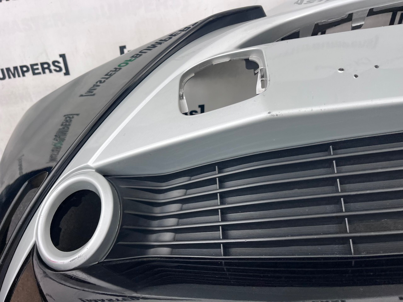 Toyota Aygo Style Trend Hatchback 2014-2017 Front Bumper Genuine [t666]