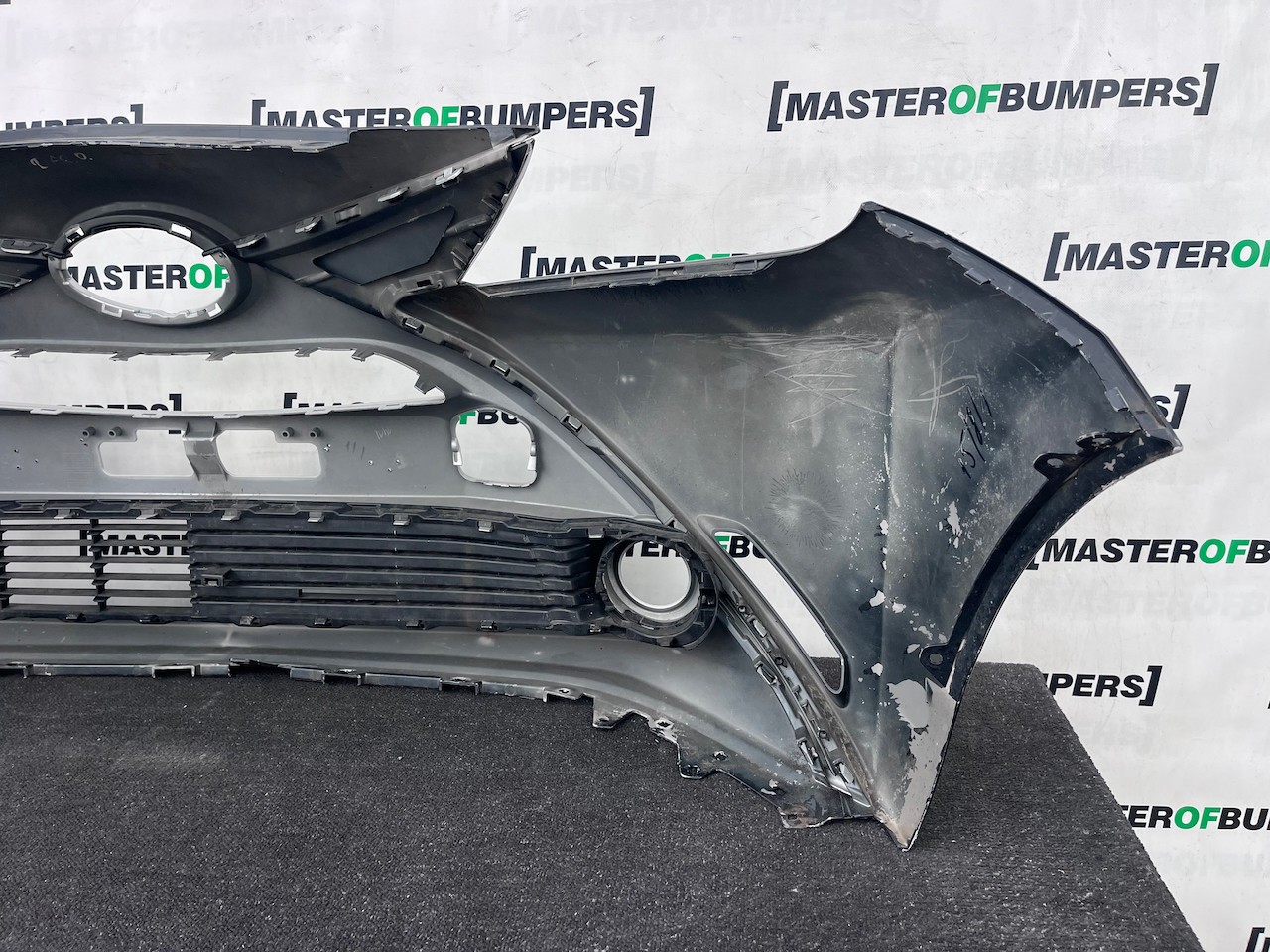 Toyota Aygo Style Trend Hatchback 2014-2017 Front Bumper Genuine [t666]