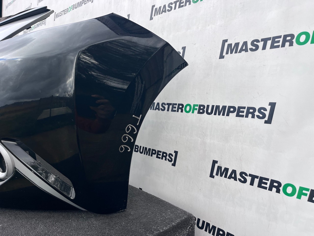 Toyota Aygo Style Trend Hatchback 2014-2017 Front Bumper Genuine [t666]