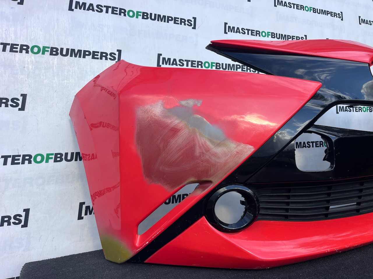 Toyota Aygo Style Trend Hatchback 2014-2017 Front Bumper Genuine [t668]
