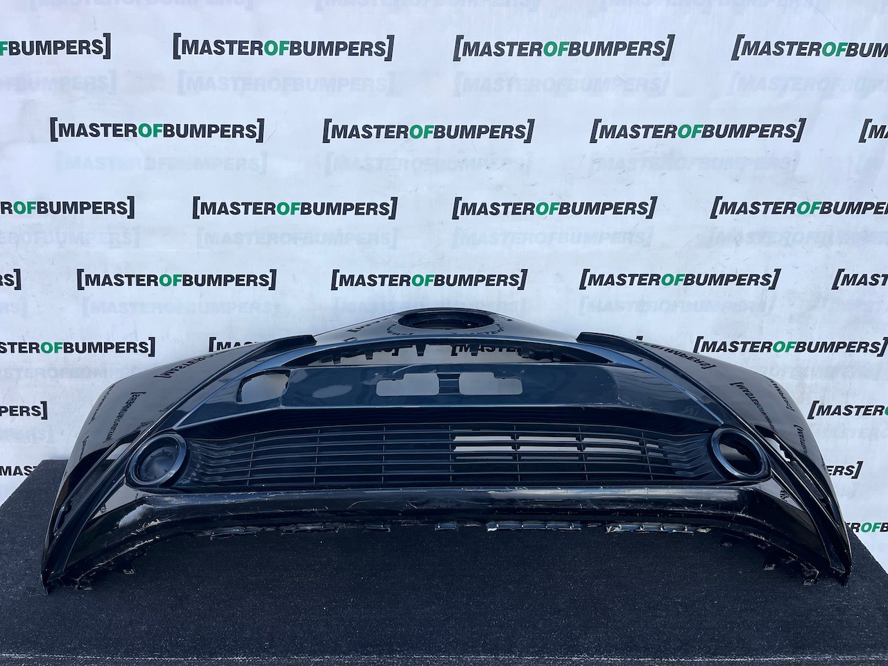 Toyota Aygo Style Trend Hatchback 2014-2017 Front Bumper Genuine [t669]