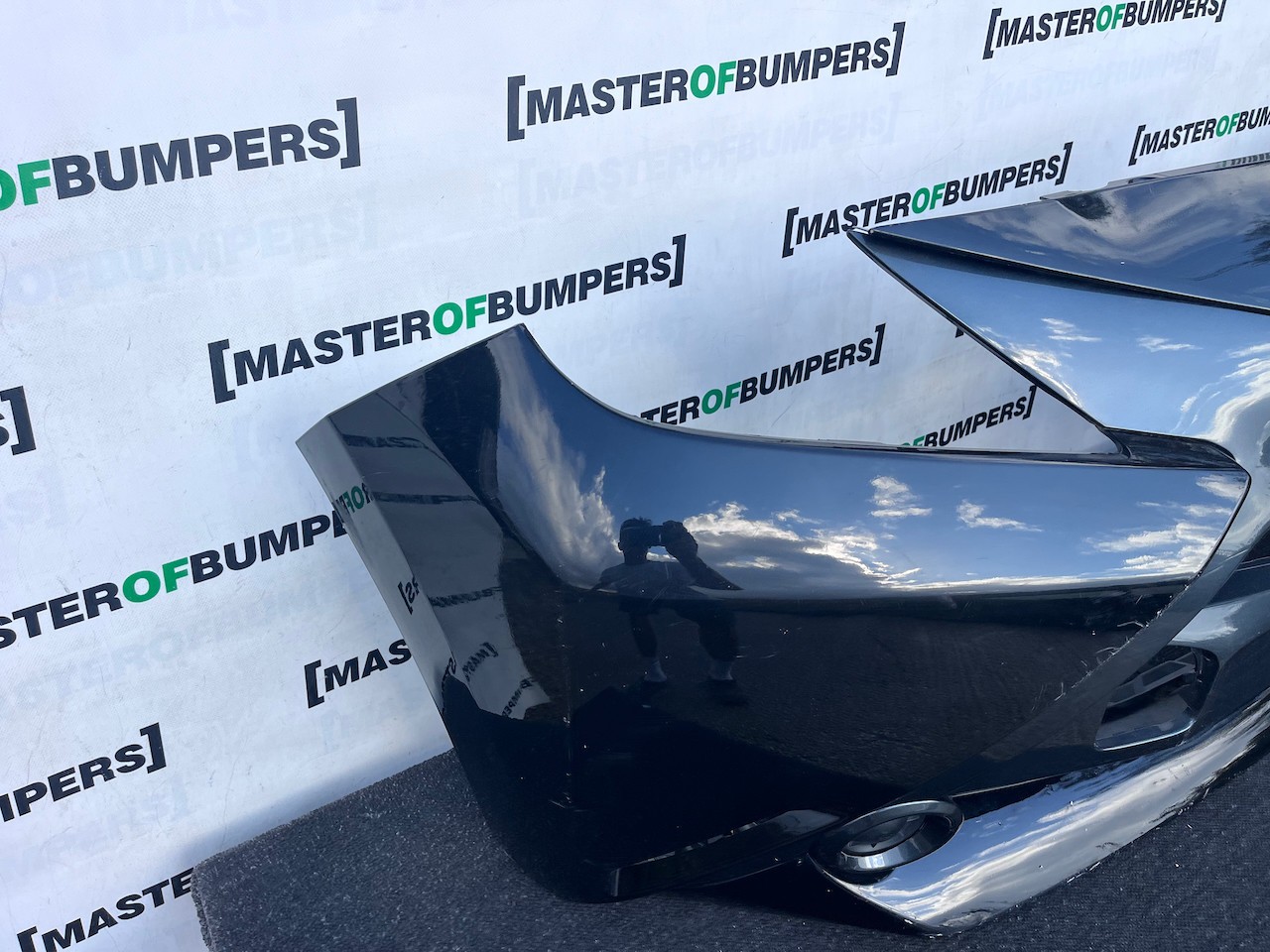 Toyota Aygo Style Trend Hatchback 2014-2017 Front Bumper Genuine [t669]