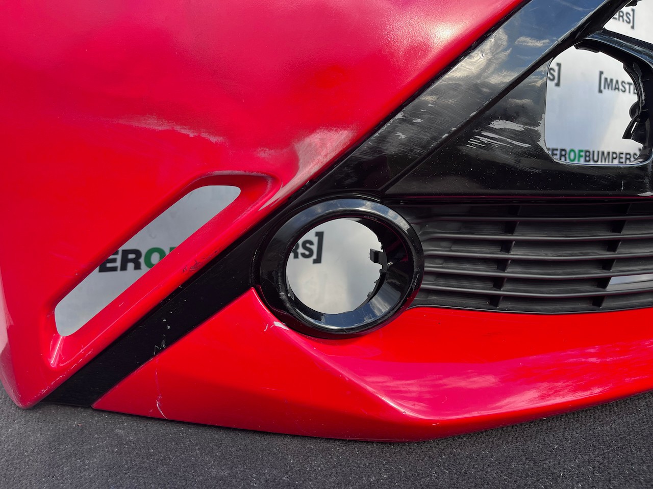 Toyota Aygo Style Trend Hatchback 2014-2017 Front Bumper Genuine [t670]