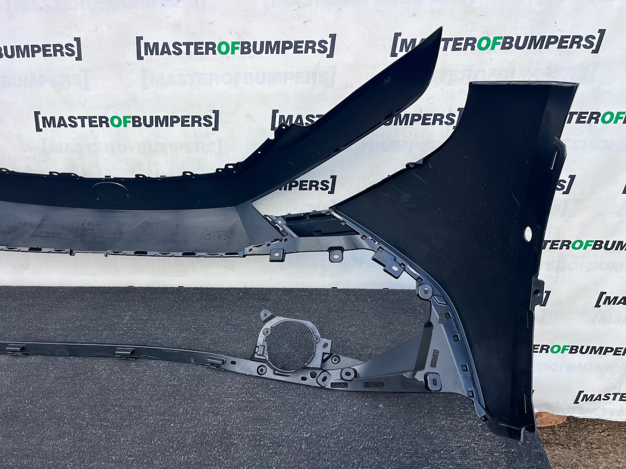 Toyota C-hr Chr Design Mk2 2024-2027 Front Bumper 6 Pdc Genuine [t660]