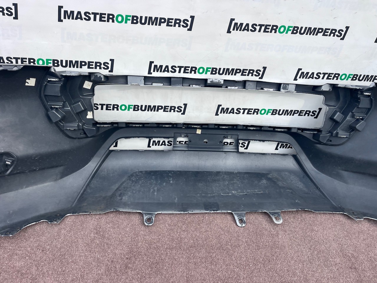 Toyota Hilux Icon Pick Up Mk8 Lift 2021-2024 Front Bumper Genuine [t687]