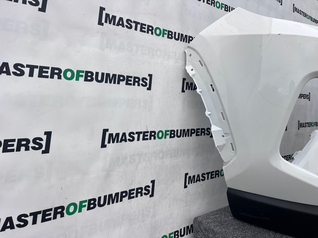 Toyota Rav4 Excel Hybrid Mk5 2019-2024 Front Bumper 4 Pdc Genuine [t549]