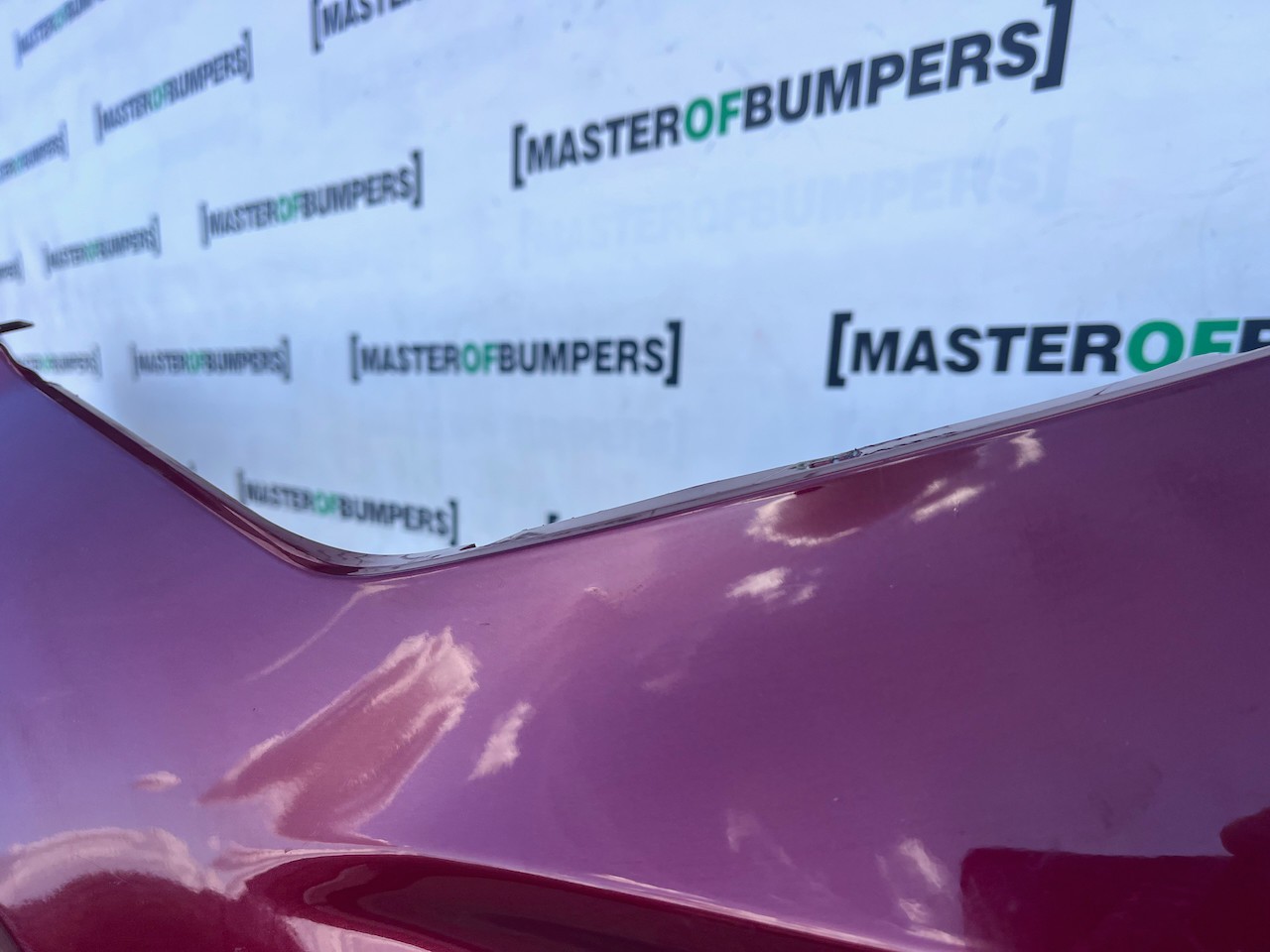 Toyota Yaris Hybrid Dynamic Mk4 5 Door 2020-2025 Front Bumper Genuine [t691]