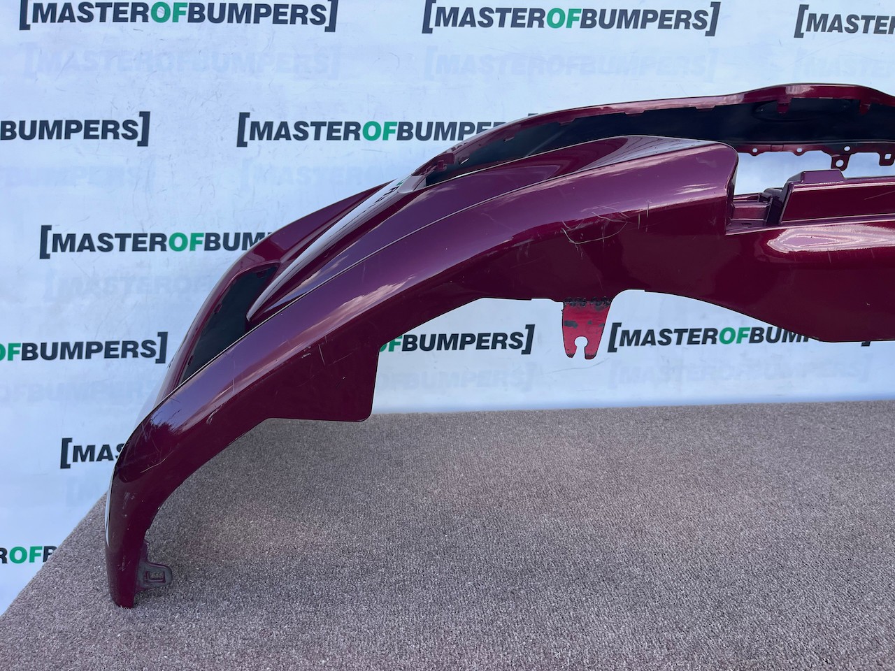 Toyota Yaris Hybrid Dynamic Mk4 5 Door 2020-2025 Front Bumper Genuine [t691]