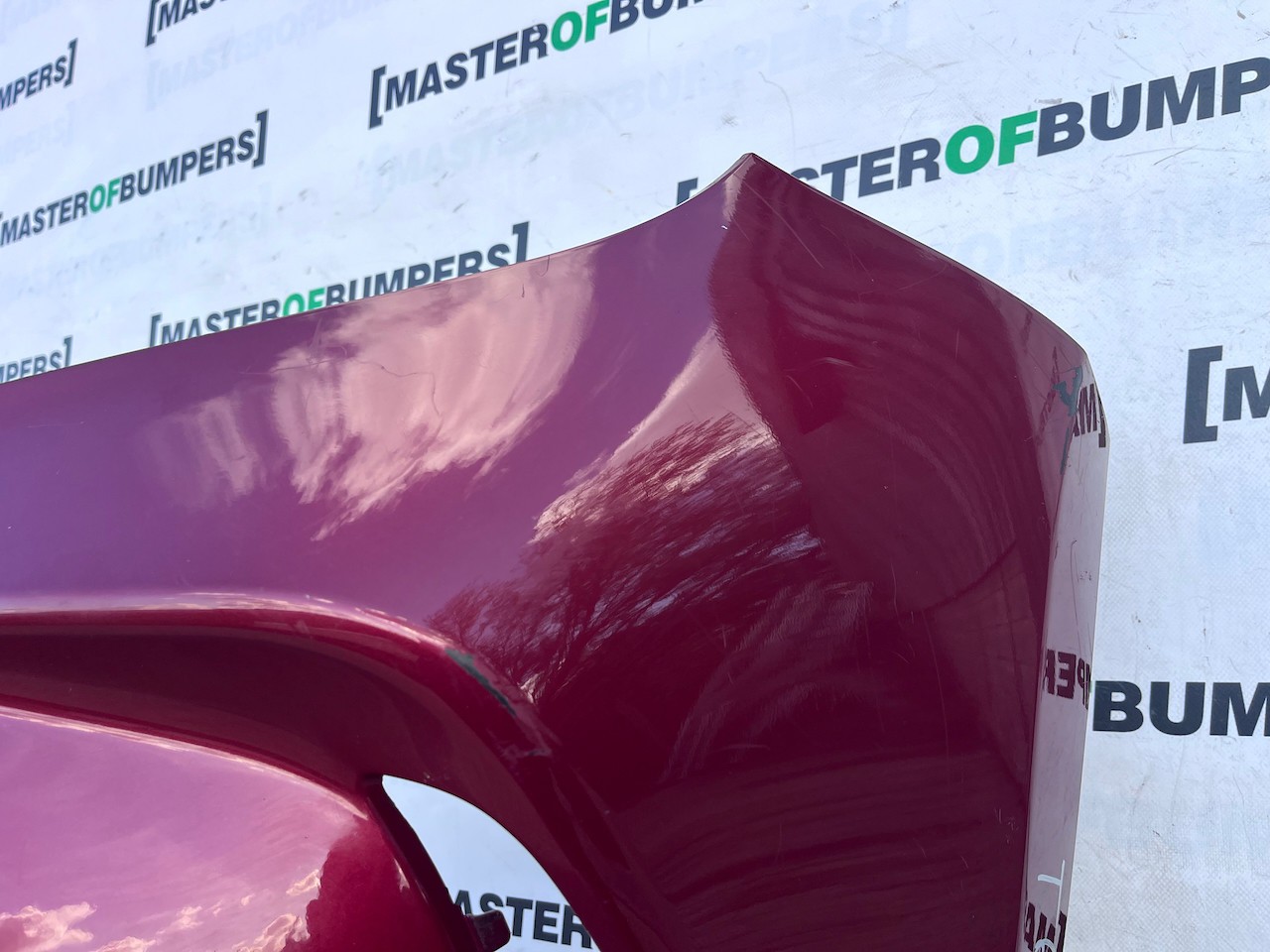 Toyota Yaris Hybrid Dynamic Mk4 5 Door 2020-2025 Front Bumper Genuine [t691]