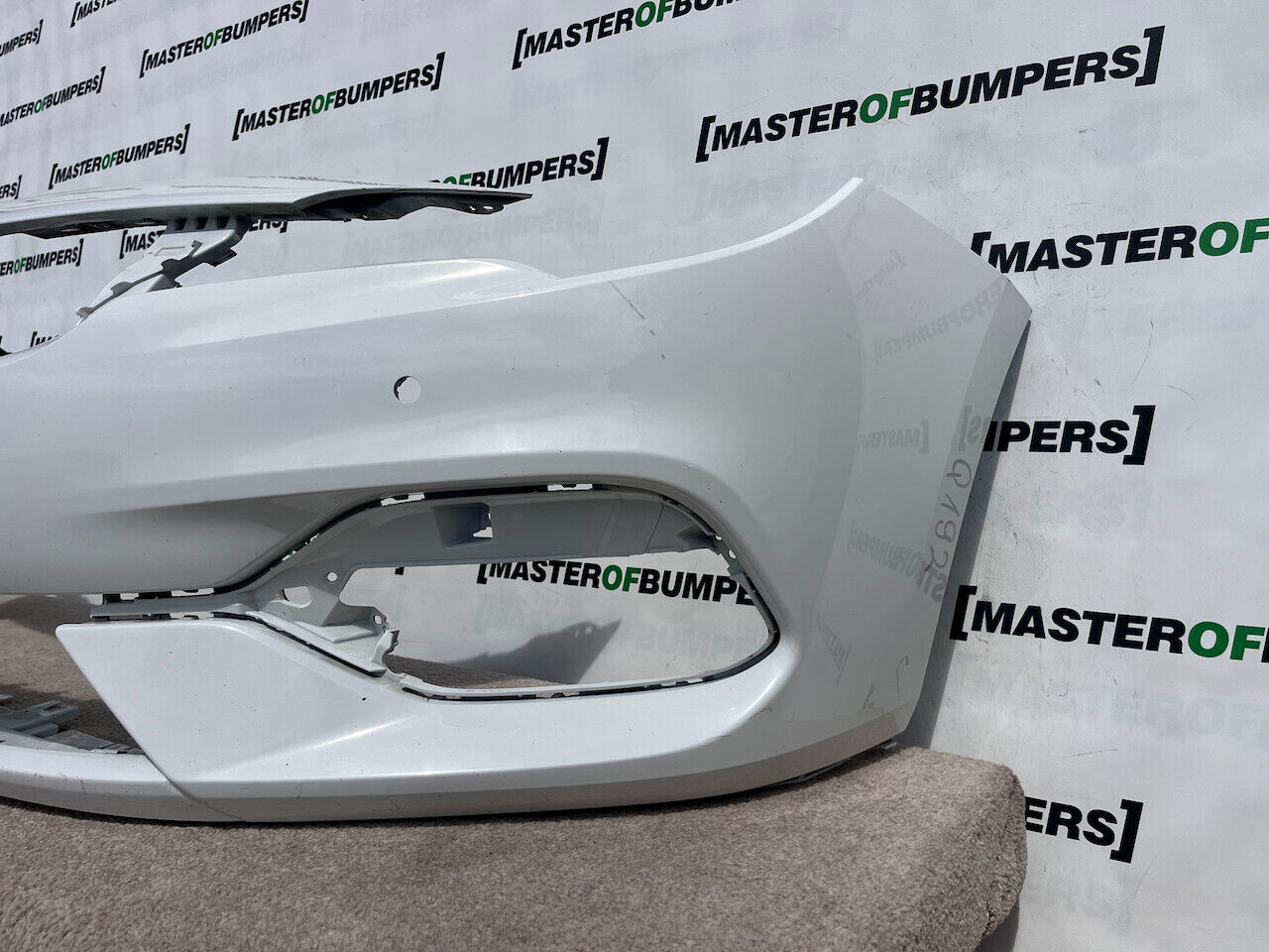 Vauxhall Astra K Lift Hatchback 2020-2022 Front Bumper 4 Pdc Genuine [q192]