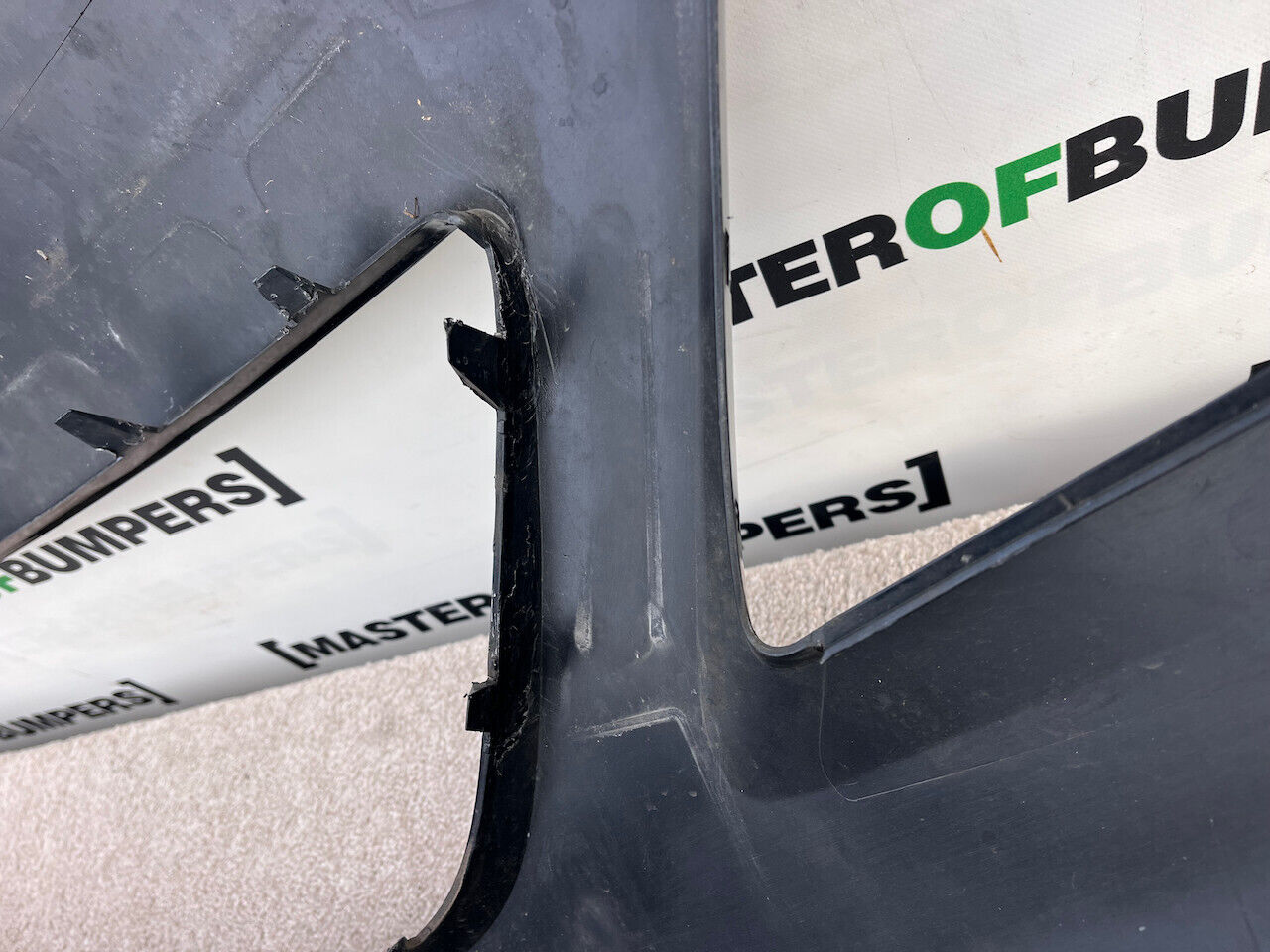 Vauxhall Meriva Se Mk2 Compact 2010-2013 Front Bumper 4 Pdc Genuine [v248]