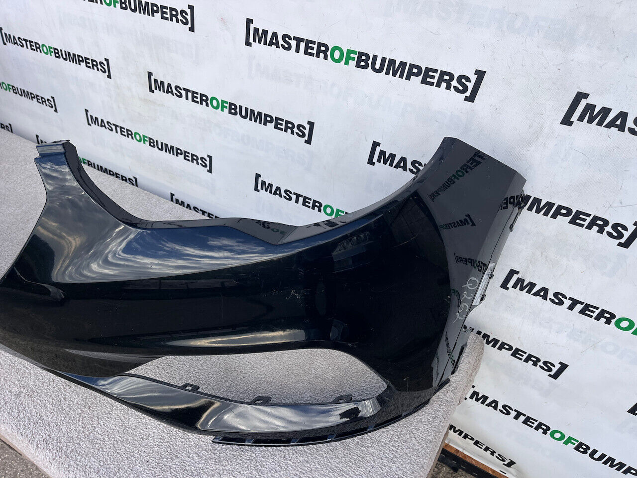 Vauxhall Grandland X Turbo Sri 2017-2020 Front Bumper Genuine [q262]
