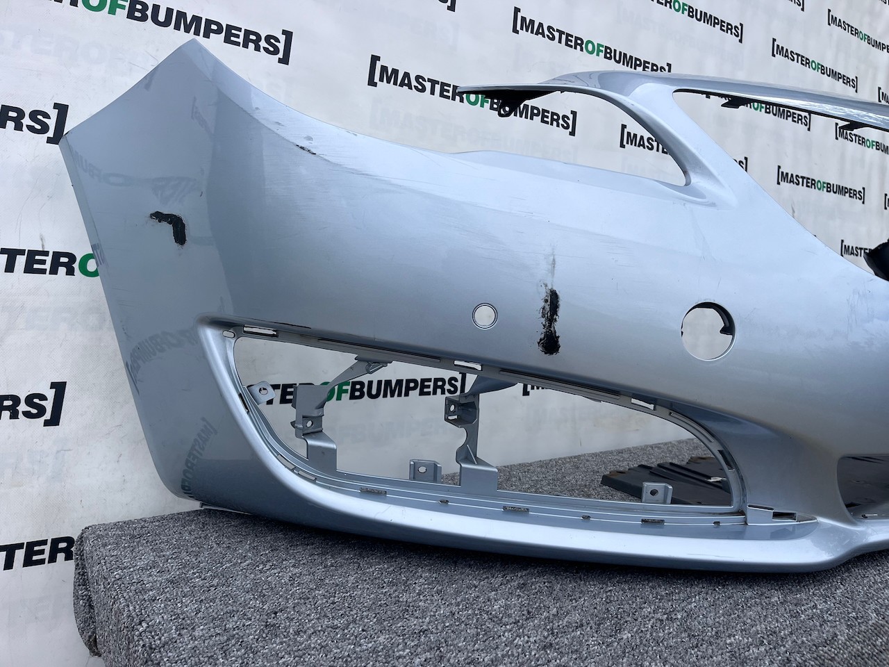 Vauxhall Insignia Estate Saloon Mk1 Lift 2013-2016 Front Bumper Genuine [q291]
