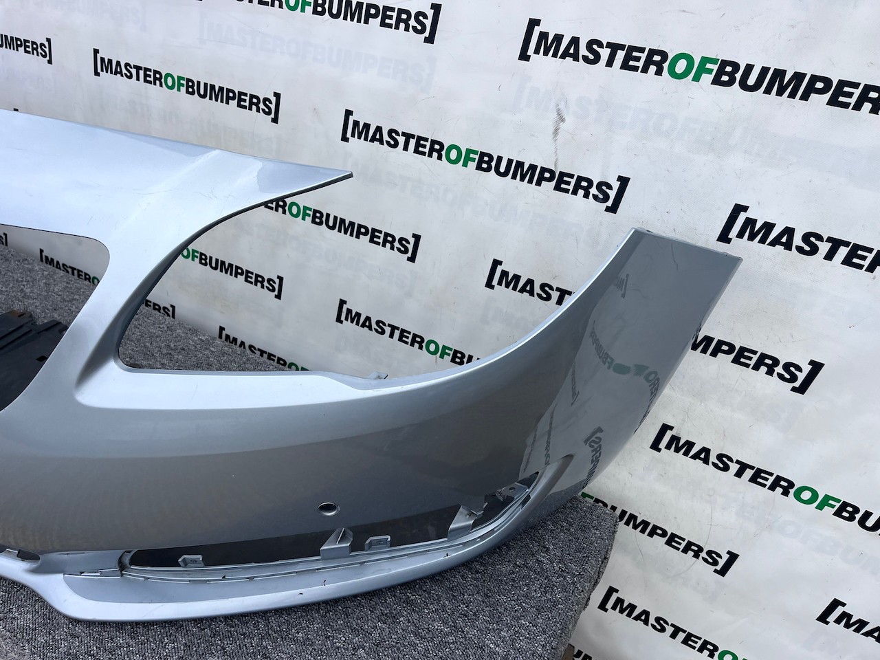 Vauxhall Insignia Estate Saloon Mk1 Lift 2013-2016 Front Bumper Genuine [q291]