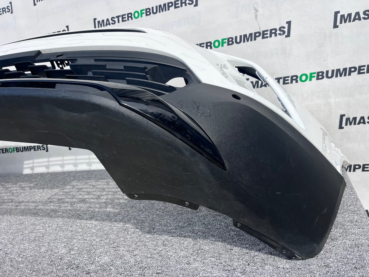 Vauxhall Mokka Elite Sri Turbo 2021-2024 Front Bumper 6 Pdc Genuine [q298]