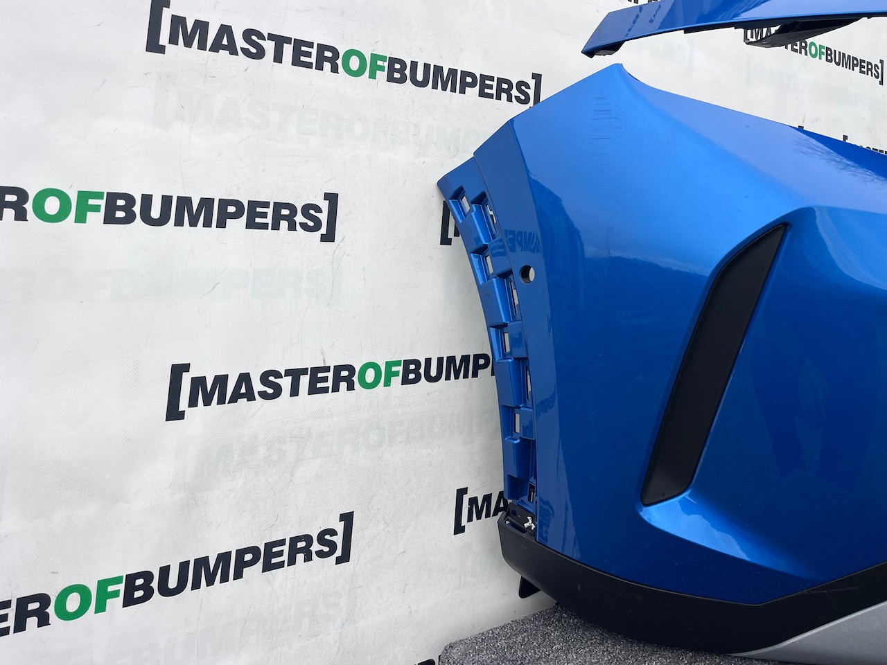 Vauxhall Frontera Gs Hybrid 2025-2027 Front Bumper 6 Pdc Genuine [q329]