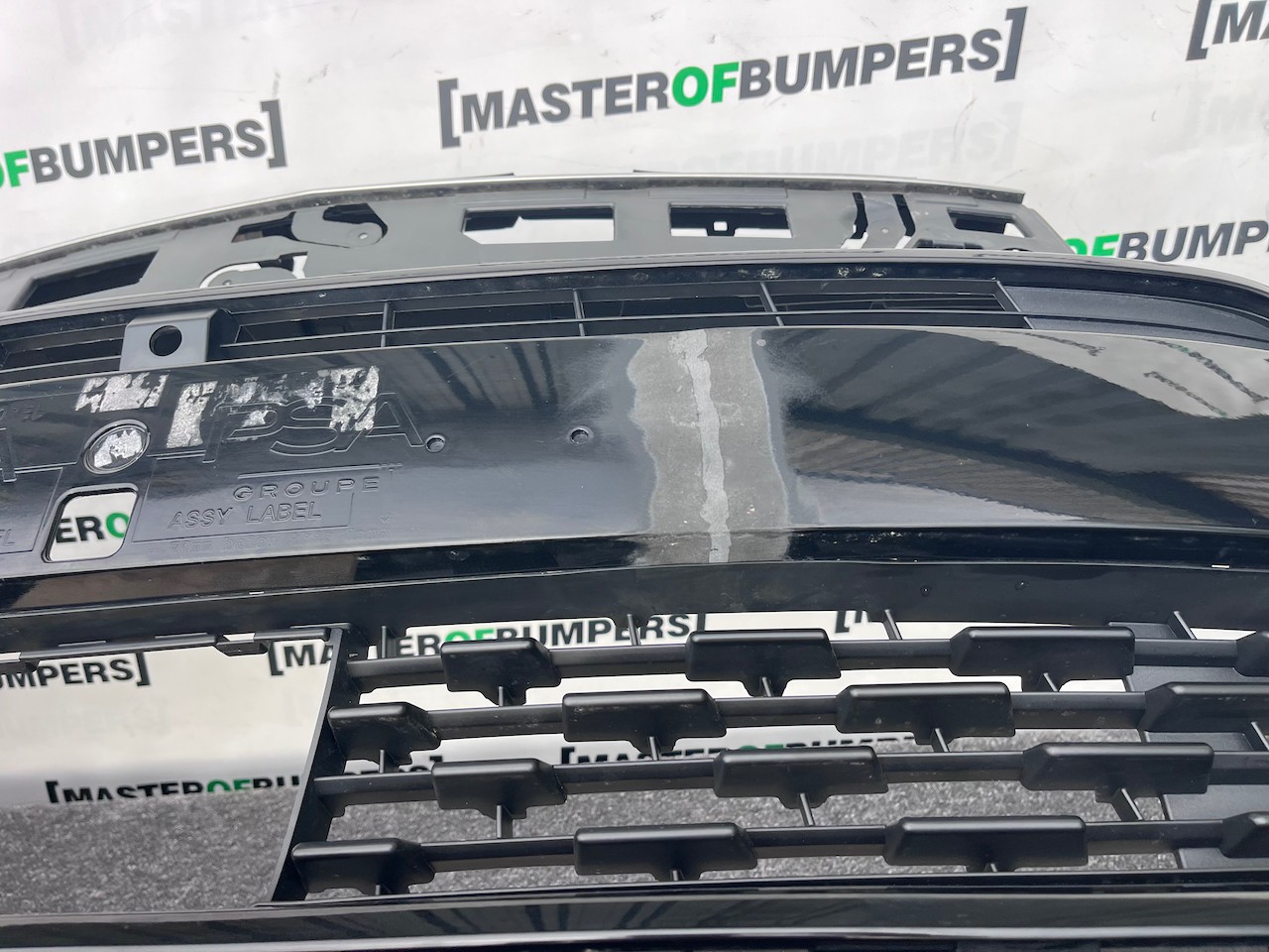 Vauxhall Grandland X Phev Lift 2021-2024 Font Bumper 6 Pdc Genuine [q352]