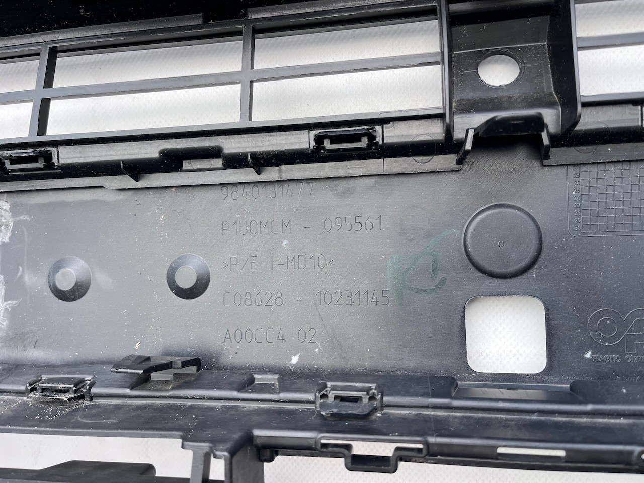 Vauxhall Grandland X Phev Lift 2021-2024 Font Bumper 6 Pdc Genuine [q352]