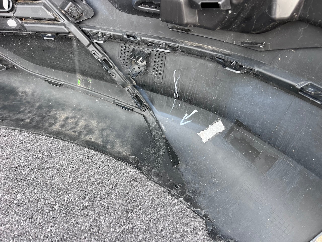 Vauxhall Grandland X Phev Lift 2021-2024 Font Bumper 6 Pdc Genuine [q352]