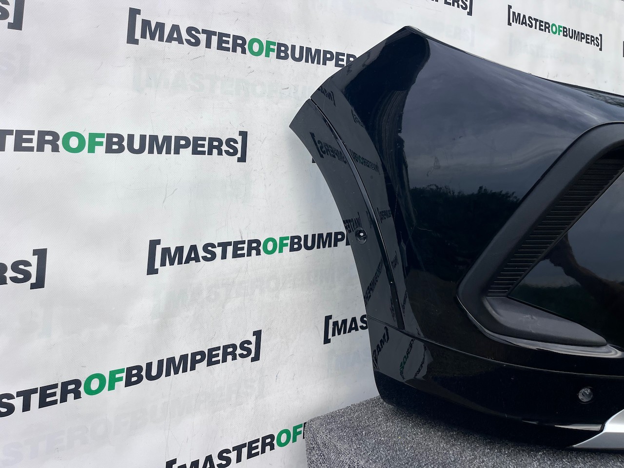 Vauxhall Grandland X Phev Lift 2021-2024 Font Bumper 6 Pdc Genuine [q354]