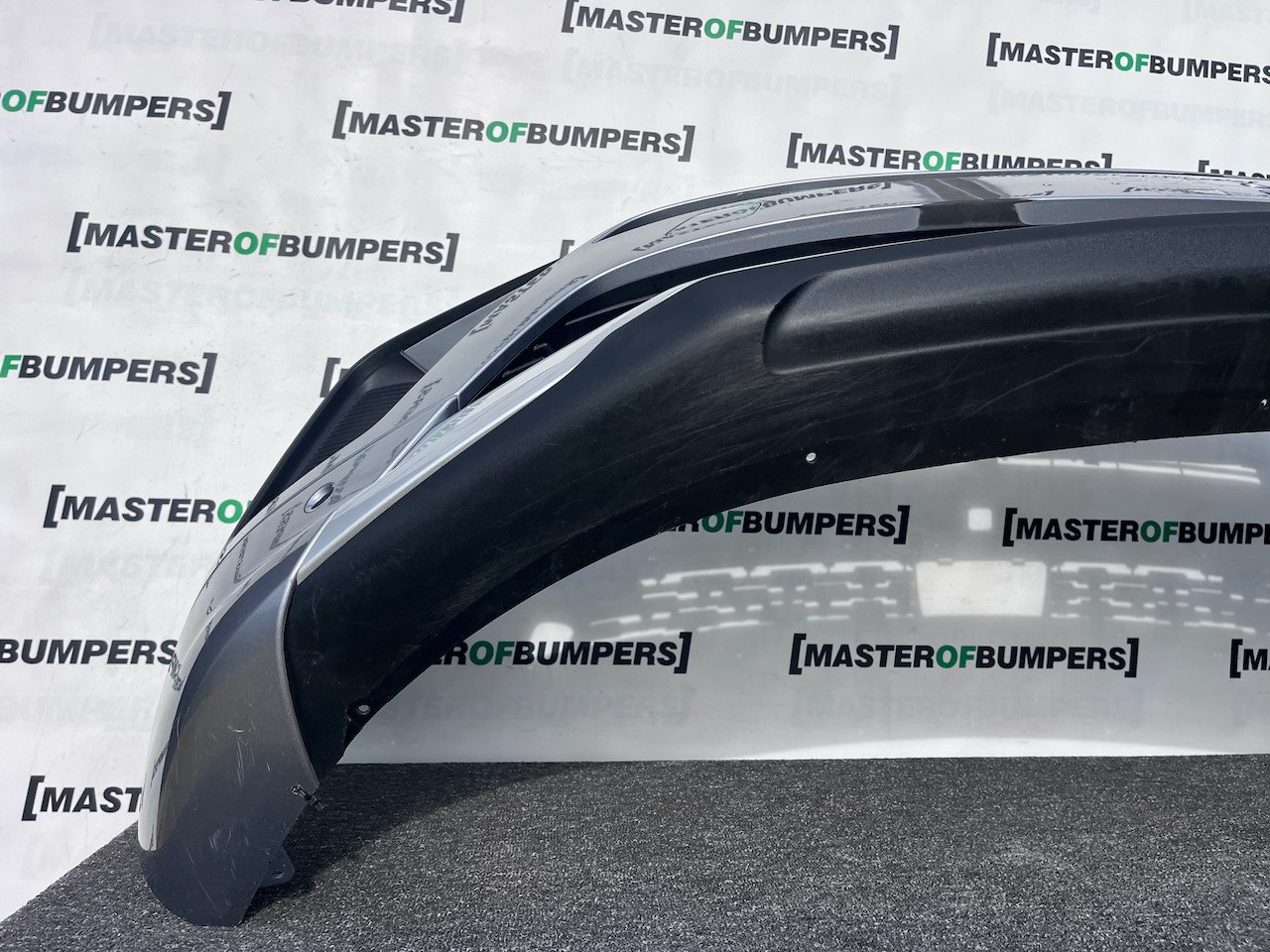 Vauxhall Grandland X Phev Lift 2021-2024 Font Bumper 6 Pdc Genuine [q351]