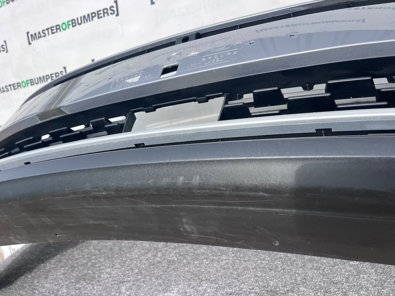 Vauxhall Grandland X Phev Lift 2021-2024 Font Bumper 6 Pdc Genuine [q351]