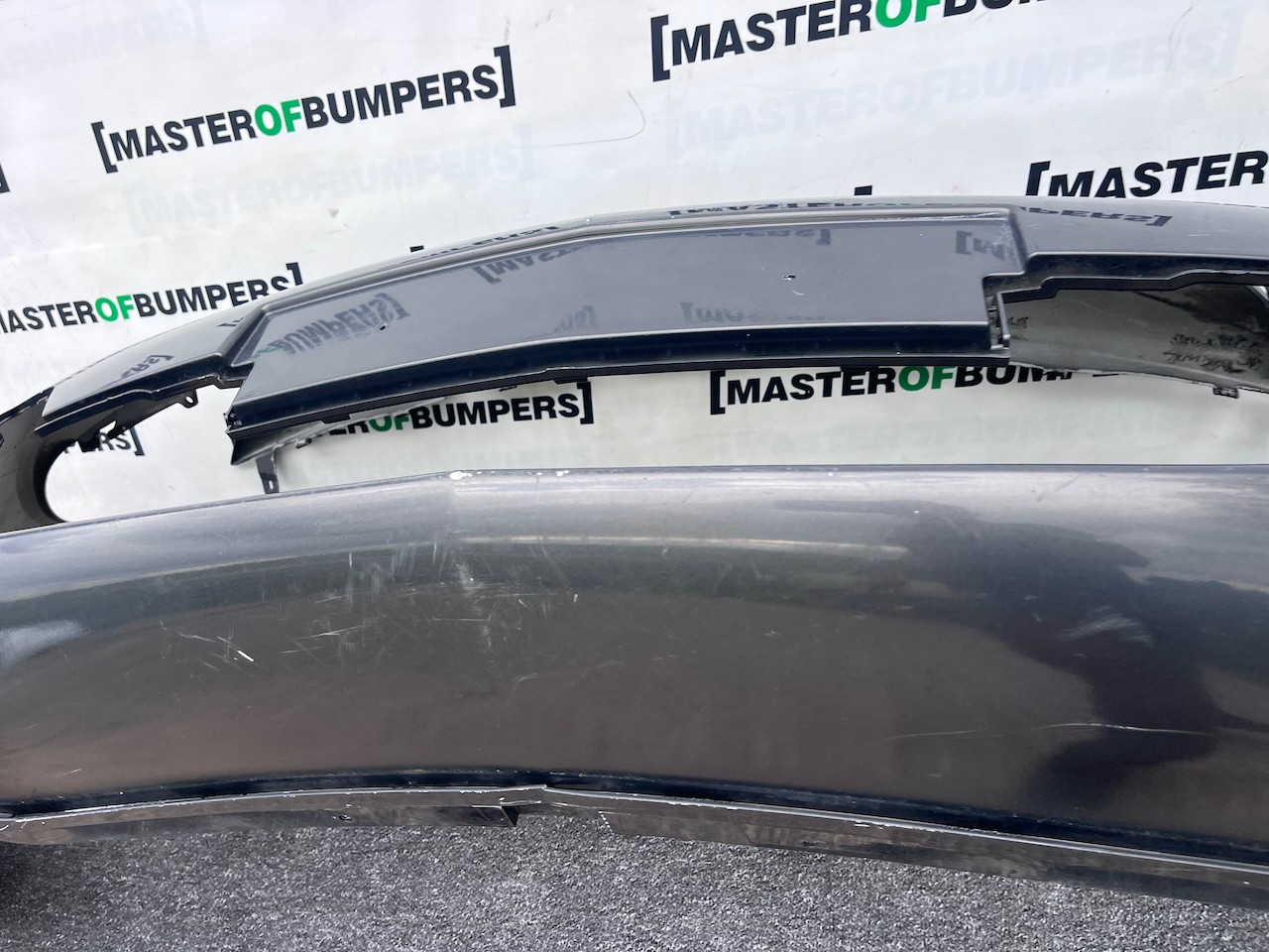 Vauxhall Astra J Limited Hatchback 2014-2016 Front Bumper No Jets Genuine [q358]