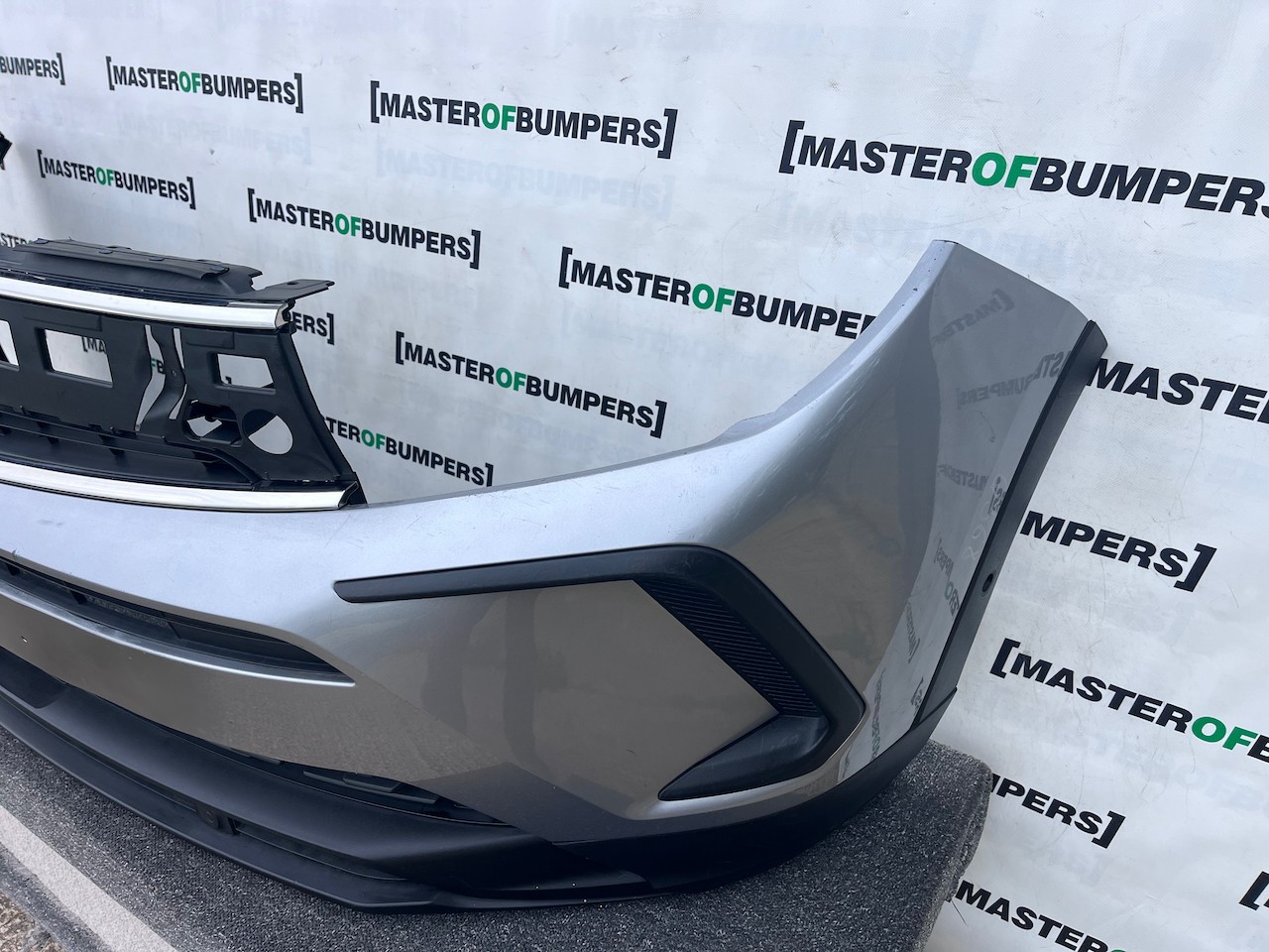 Vauxhall Grandland X Phev Lift 2021-2024 Font Bumper No Pdc Genuine [q368]