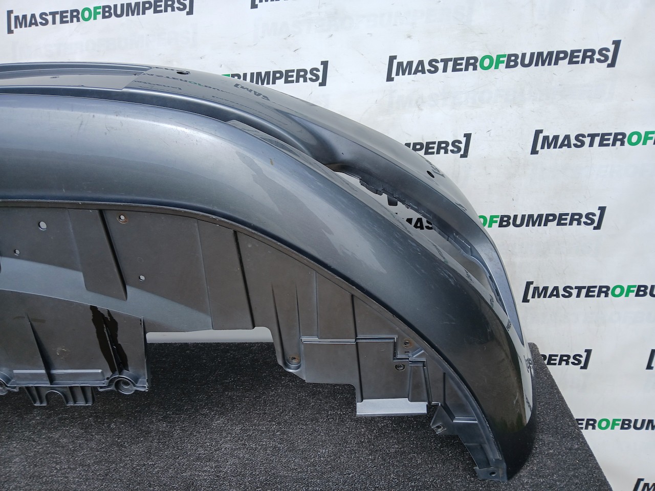Vauxhall Zafira C Tourer Lift 2017-2022 Front Bumper 4 Pdc Genuine [q372]