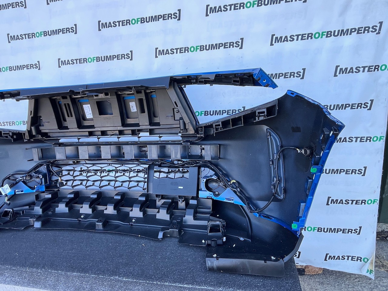 Vauxhall Frontera Gs Hybrid 2025-2027 Front Bumper 6 Pdc Genuine [q394]