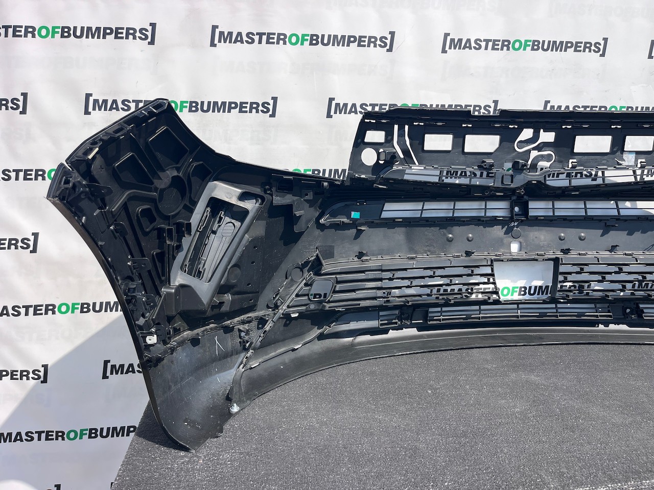 Vauxhall Grandland X Turbo Phev Lift 2021-2024 Font Bumper 6 Pdc Genuine [q398]