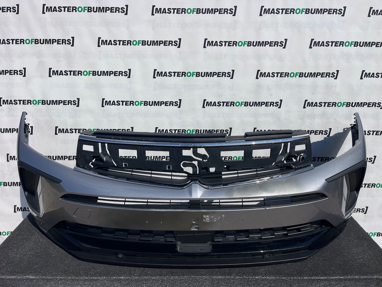 Vauxhall Grandland X Turbo Phev Lift 2021-2024 Font Bumper 6 Pdc Genuine [q399]