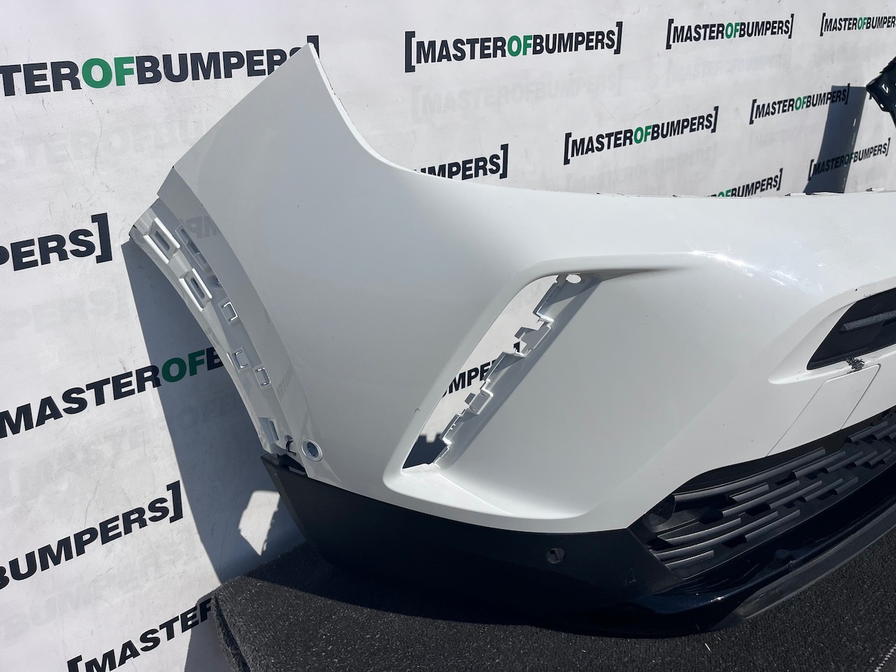 Vauxhall Mokka Elite Sri Turbo 2021-2024 Front Bumper 6 Pdc Genuine [q403]
