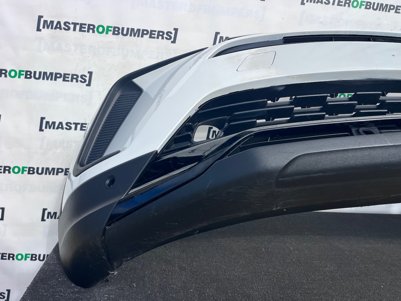 Vauxhall Grandland X Turbo Phev Lift 2021-2024 Font Bumper 6 Pdc Genuine [q409]