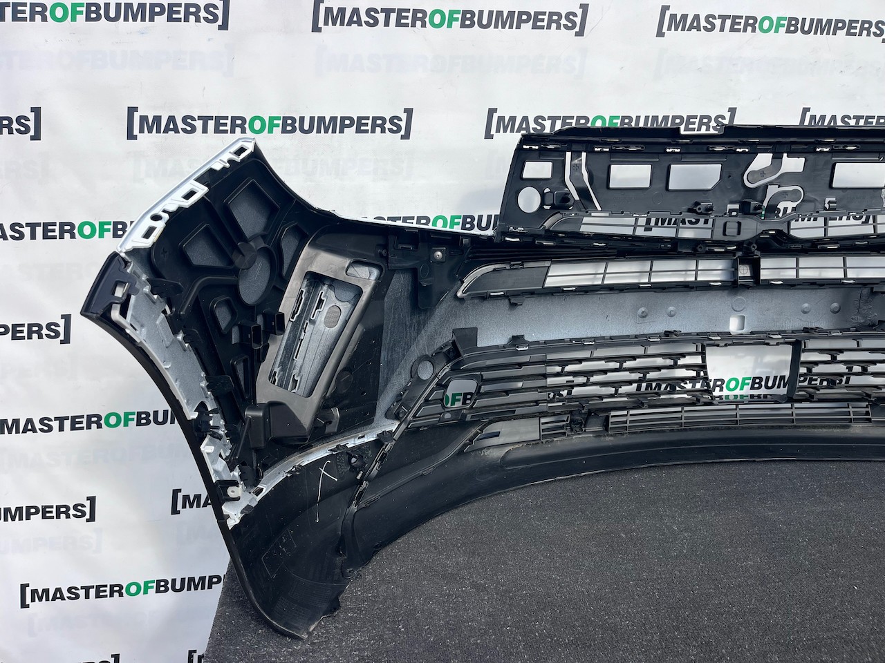 Vauxhall Grandland X Turbo Phev Lift 2021-2024 Font Bumper 6 Pdc Genuine [q409]