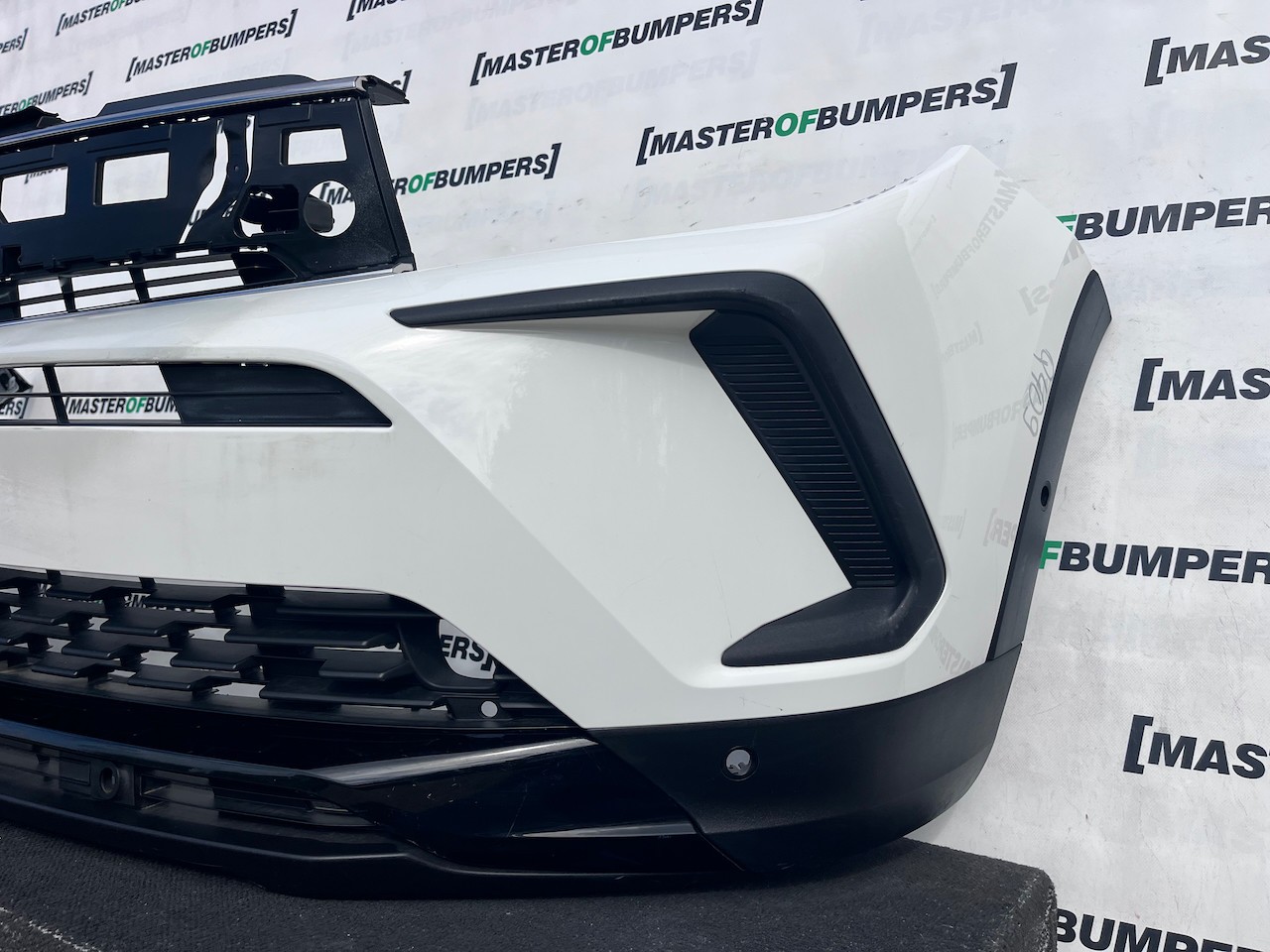 Vauxhall Grandland X Turbo Phev Lift 2021-2024 Font Bumper 6 Pdc Genuine [q409]
